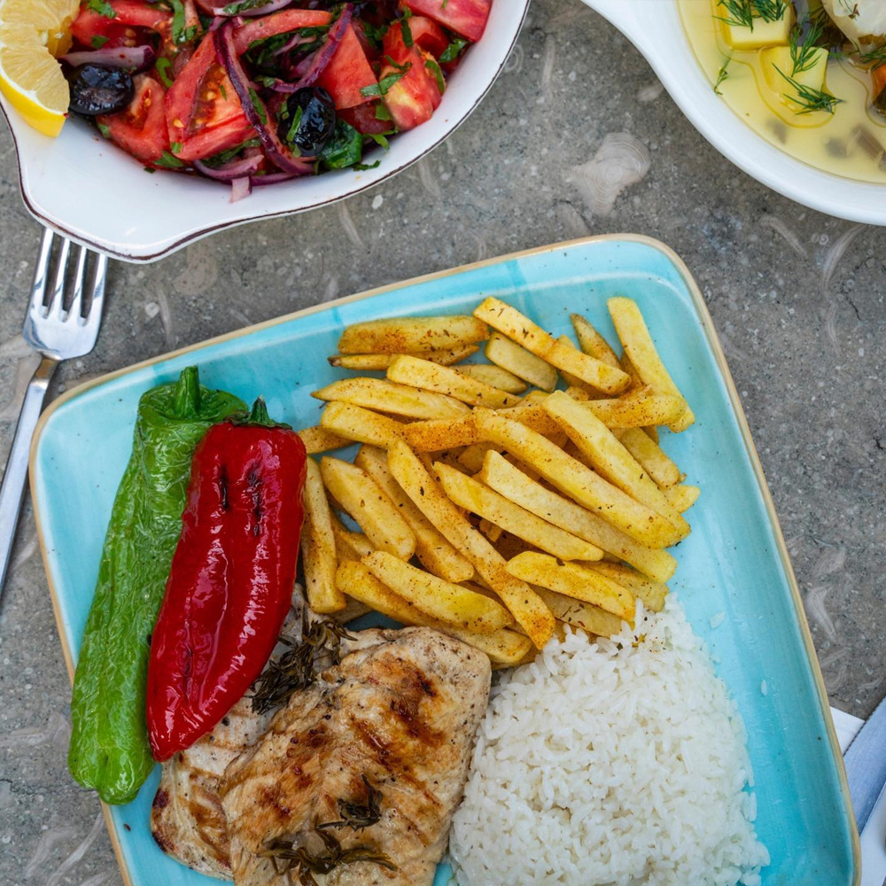 Noi Restaurant & Bar